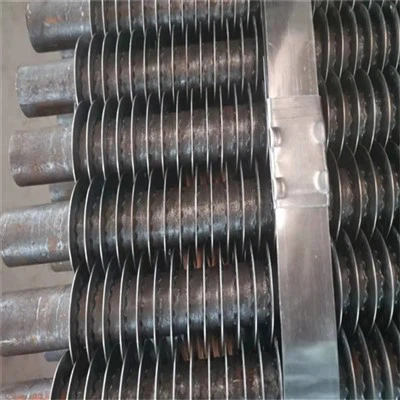 Tubs d'aletes d'acer al carboni